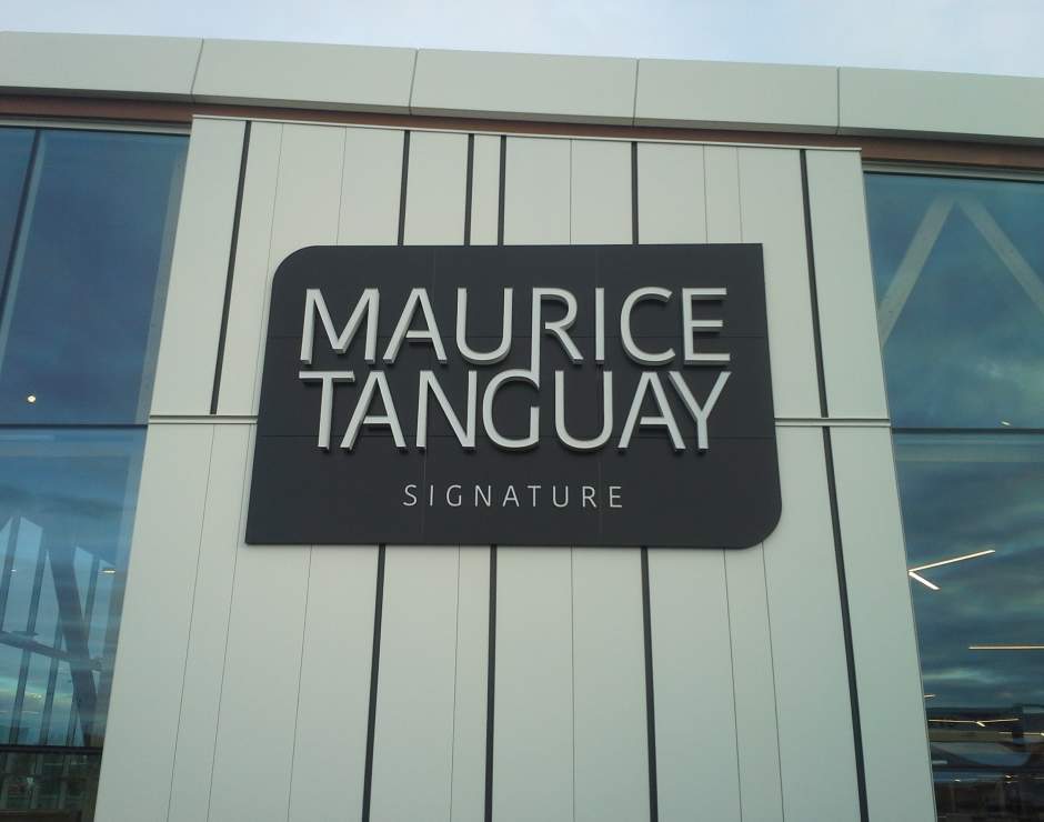 maurice-tanguay-lettre-lumineuse